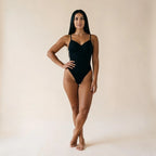 Body gainant dos nu Elya, vue de face