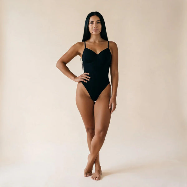 Body gainant dos nu Elya, vue de face