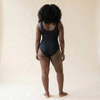 Body gainant maintien fort noir, vue de dos sculpting renforcé