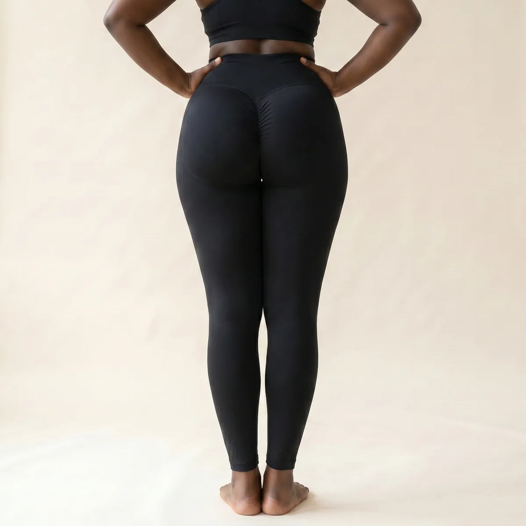 Legging push up noir Elya vue de dos — effet fessier galbé bombé naturel, taille haute