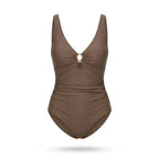 Maillot de bain sculptant Elya taupe — packshot produit fond blanc, col V et anneau doré